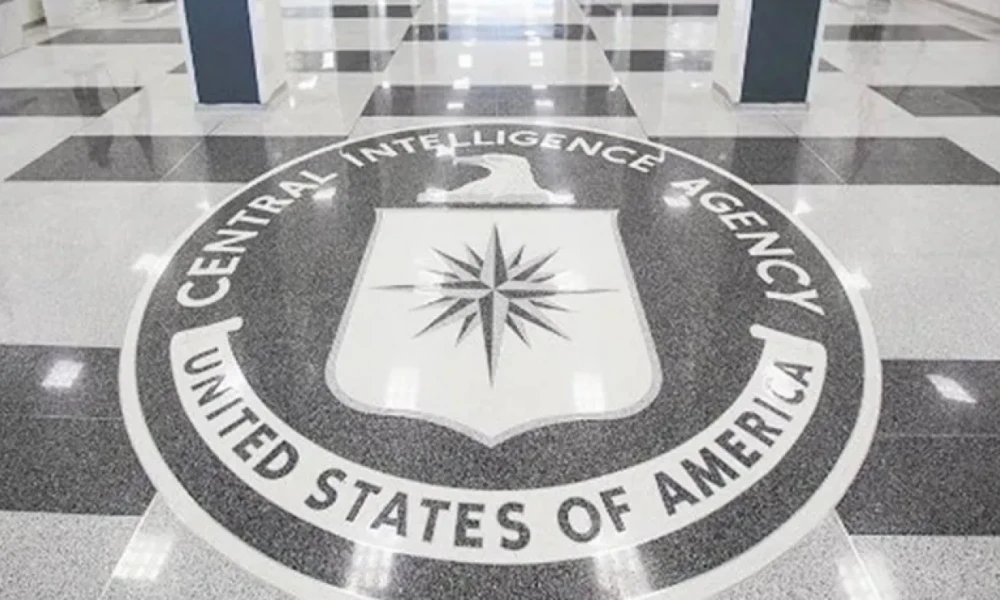 CIA: Ψάχνει πληροφοριοδότες από Κίνα, Ιράν και Βόρεια Κορέα